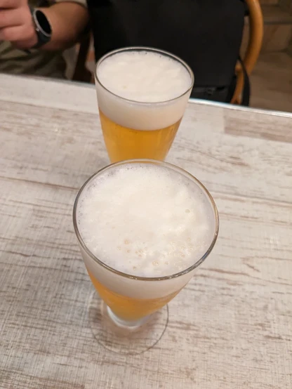 オリオン生ビール2つ